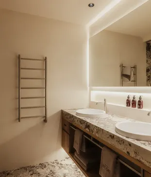 Alex Moling Hotel Recort 201