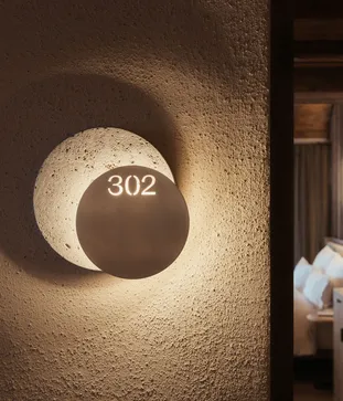 Alex Moling Hotel Recort 168